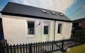 The Brambles Girvan Holiday Cottage By Seaside.